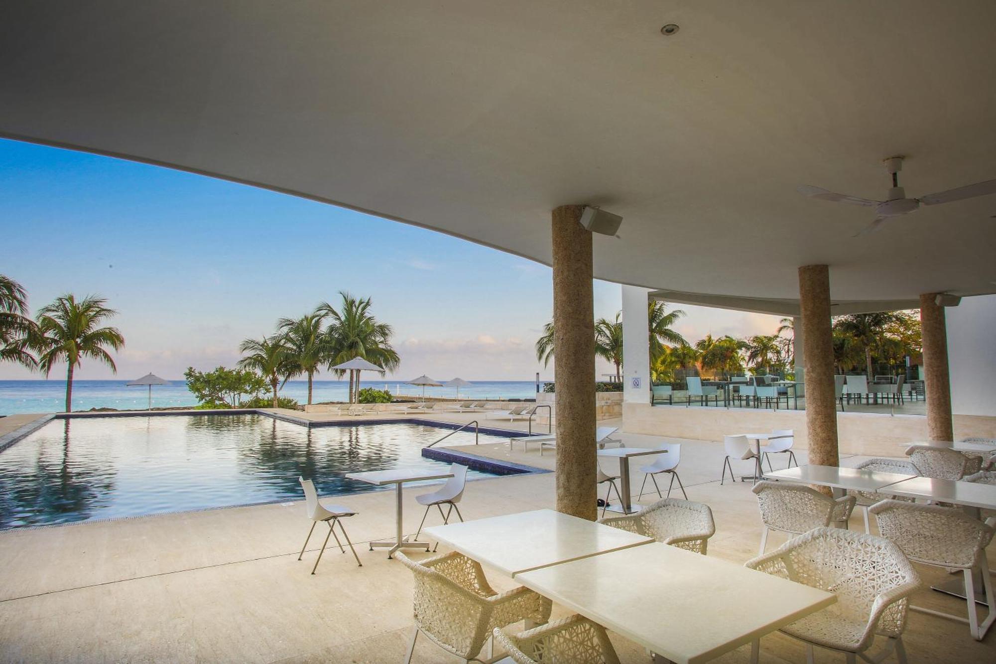The Westin Cozumel Hotel Exterior photo